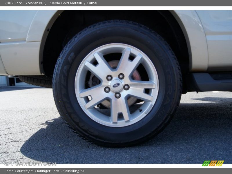 Pueblo Gold Metallic / Camel 2007 Ford Explorer XLT