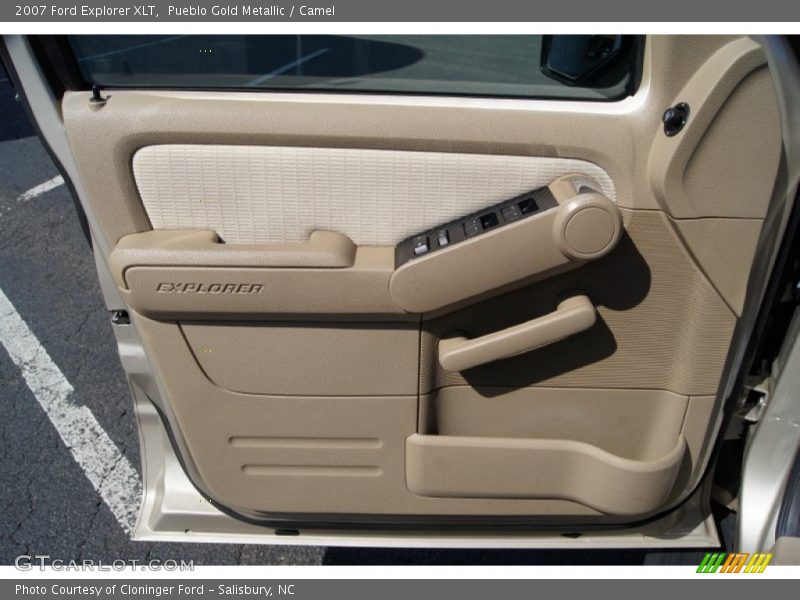 Pueblo Gold Metallic / Camel 2007 Ford Explorer XLT