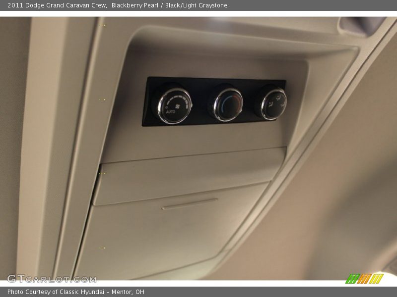 Blackberry Pearl / Black/Light Graystone 2011 Dodge Grand Caravan Crew
