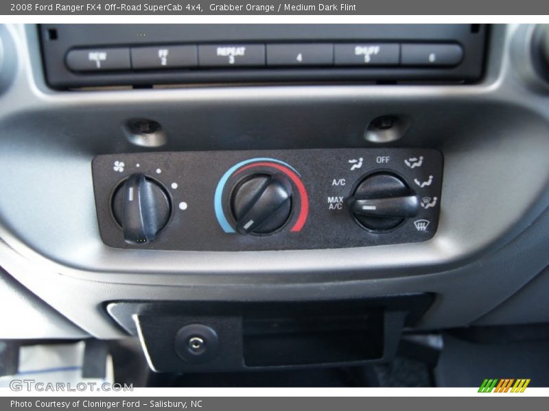 Controls of 2008 Ranger FX4 Off-Road SuperCab 4x4