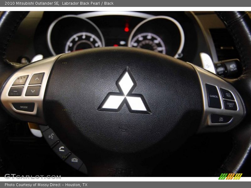 Labrador Black Pearl / Black 2010 Mitsubishi Outlander SE
