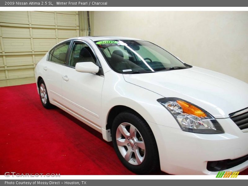 Winter Frost Pearl / Charcoal 2009 Nissan Altima 2.5 SL