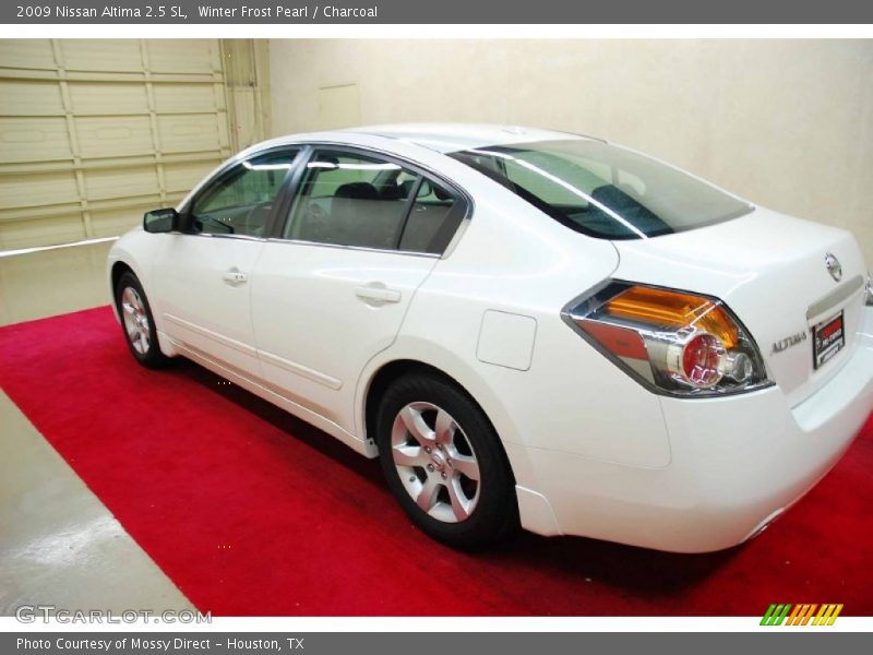 Winter Frost Pearl / Charcoal 2009 Nissan Altima 2.5 SL