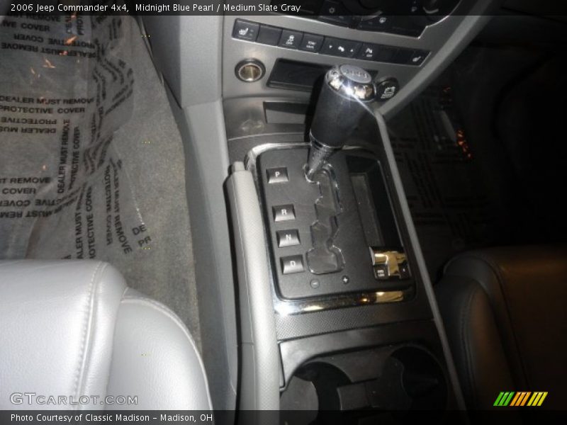 Midnight Blue Pearl / Medium Slate Gray 2006 Jeep Commander 4x4