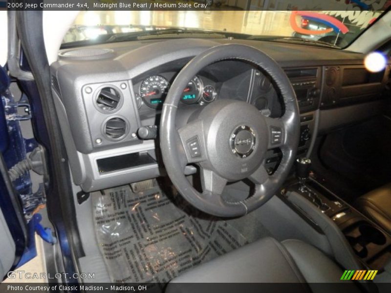 Midnight Blue Pearl / Medium Slate Gray 2006 Jeep Commander 4x4