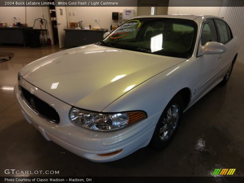 White Gold Flash / Light Cashmere 2004 Buick LeSabre Limited