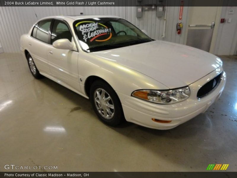 White Gold Flash / Light Cashmere 2004 Buick LeSabre Limited