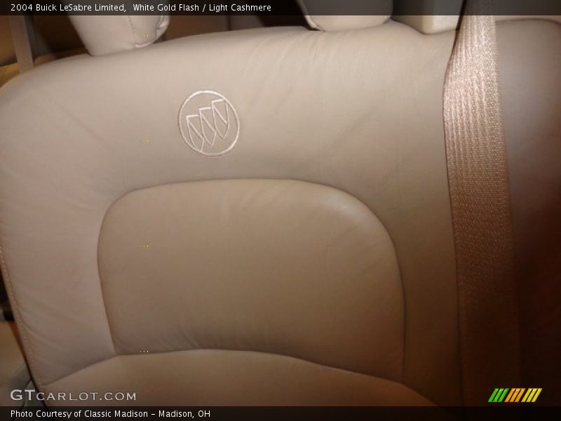 White Gold Flash / Light Cashmere 2004 Buick LeSabre Limited