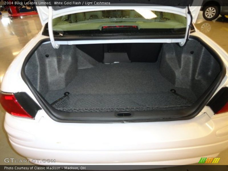 White Gold Flash / Light Cashmere 2004 Buick LeSabre Limited