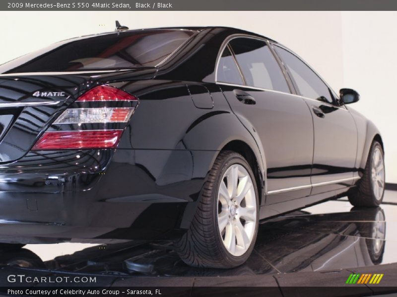 Black / Black 2009 Mercedes-Benz S 550 4Matic Sedan