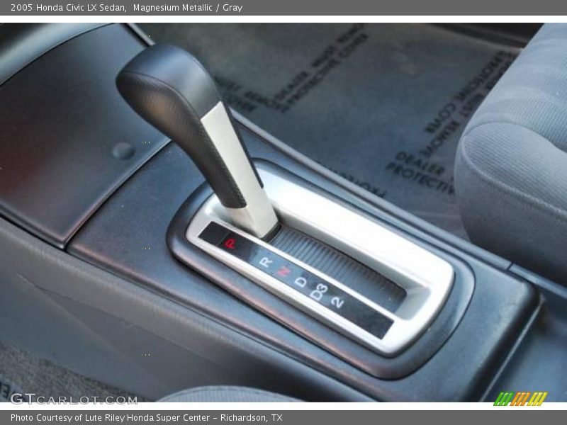 Magnesium Metallic / Gray 2005 Honda Civic LX Sedan