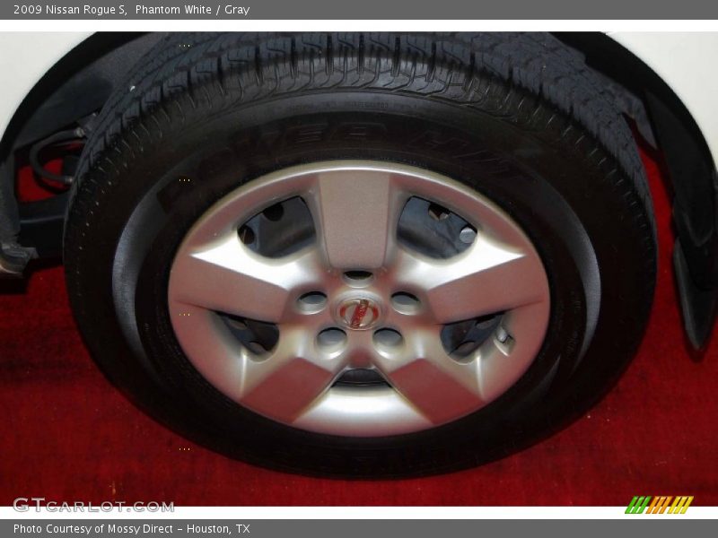 Phantom White / Gray 2009 Nissan Rogue S