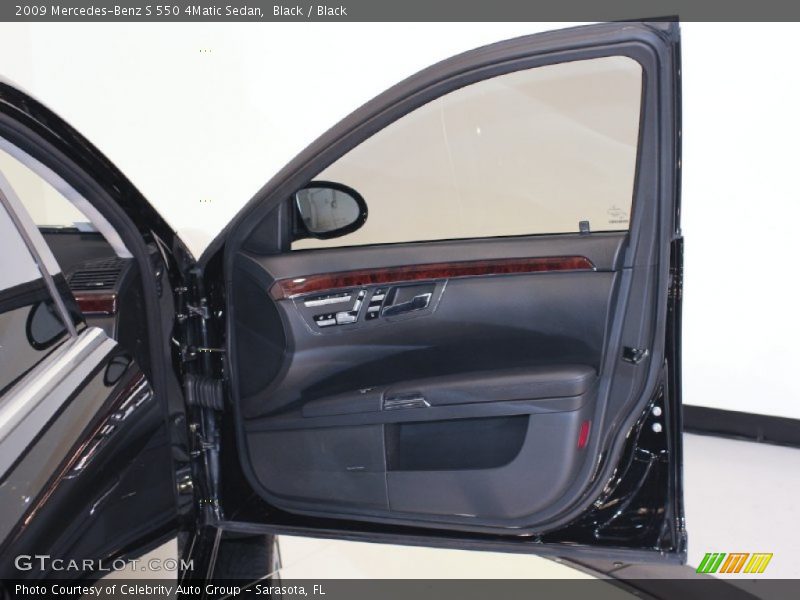 Black / Black 2009 Mercedes-Benz S 550 4Matic Sedan