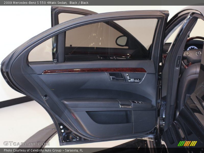 Black / Black 2009 Mercedes-Benz S 550 4Matic Sedan