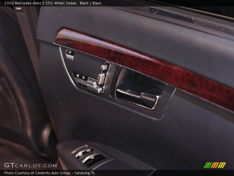 Black / Black 2009 Mercedes-Benz S 550 4Matic Sedan