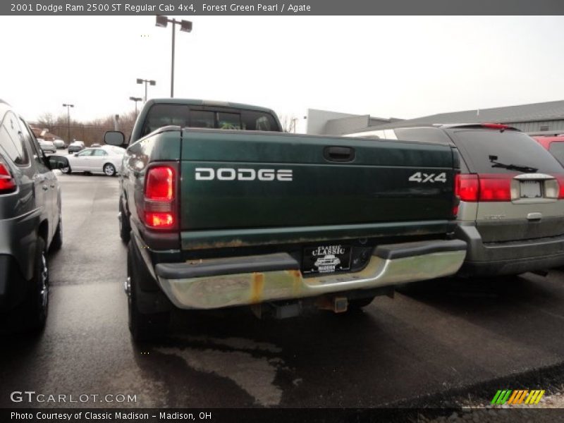 Forest Green Pearl / Agate 2001 Dodge Ram 2500 ST Regular Cab 4x4