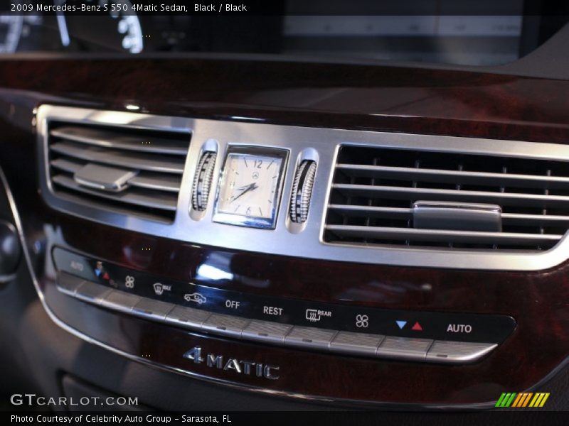 Black / Black 2009 Mercedes-Benz S 550 4Matic Sedan
