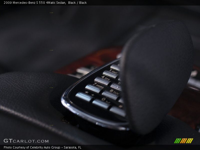 Black / Black 2009 Mercedes-Benz S 550 4Matic Sedan