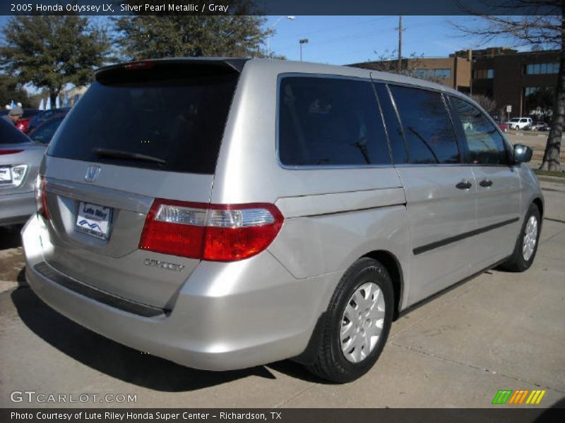 Silver Pearl Metallic / Gray 2005 Honda Odyssey LX