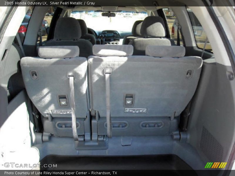 Silver Pearl Metallic / Gray 2005 Honda Odyssey LX