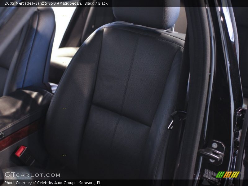 Black / Black 2009 Mercedes-Benz S 550 4Matic Sedan