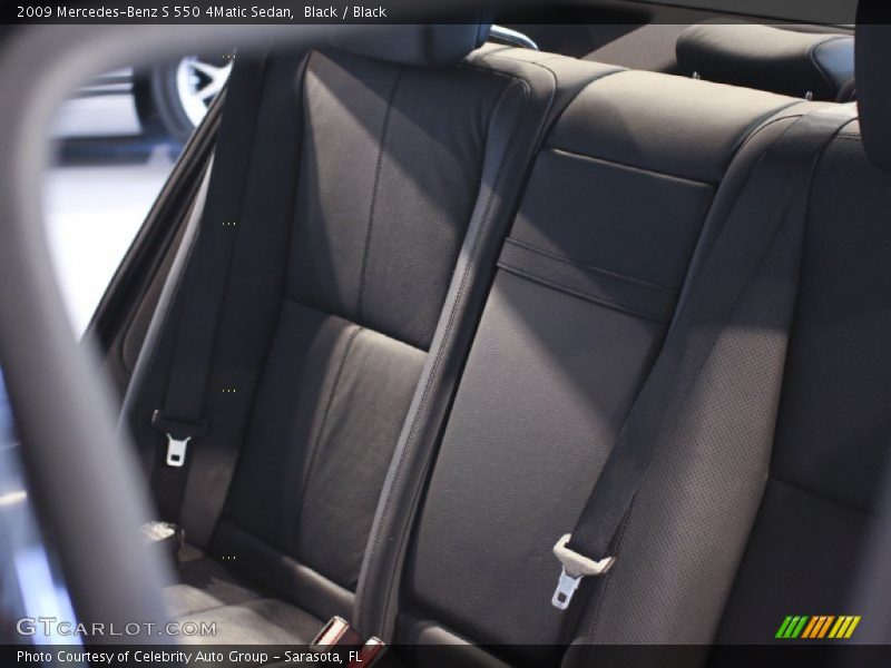 Black / Black 2009 Mercedes-Benz S 550 4Matic Sedan
