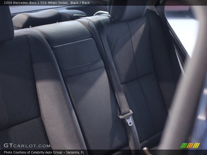 Black / Black 2009 Mercedes-Benz S 550 4Matic Sedan