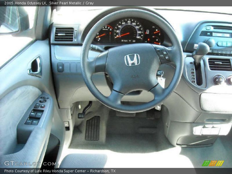 Silver Pearl Metallic / Gray 2005 Honda Odyssey LX