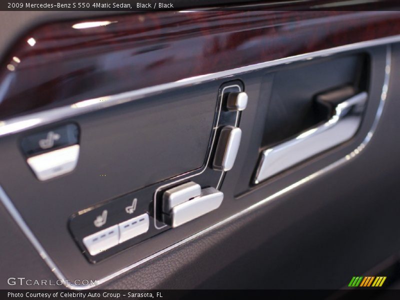 Black / Black 2009 Mercedes-Benz S 550 4Matic Sedan