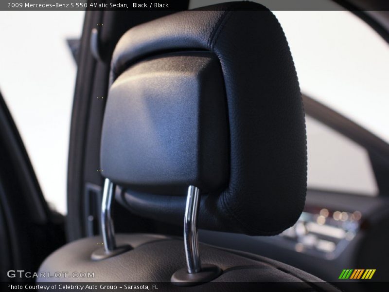 Black / Black 2009 Mercedes-Benz S 550 4Matic Sedan