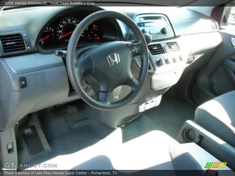 Silver Pearl Metallic / Gray 2005 Honda Odyssey LX