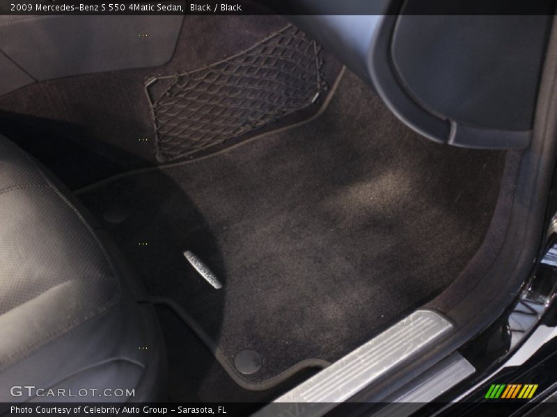 Black / Black 2009 Mercedes-Benz S 550 4Matic Sedan