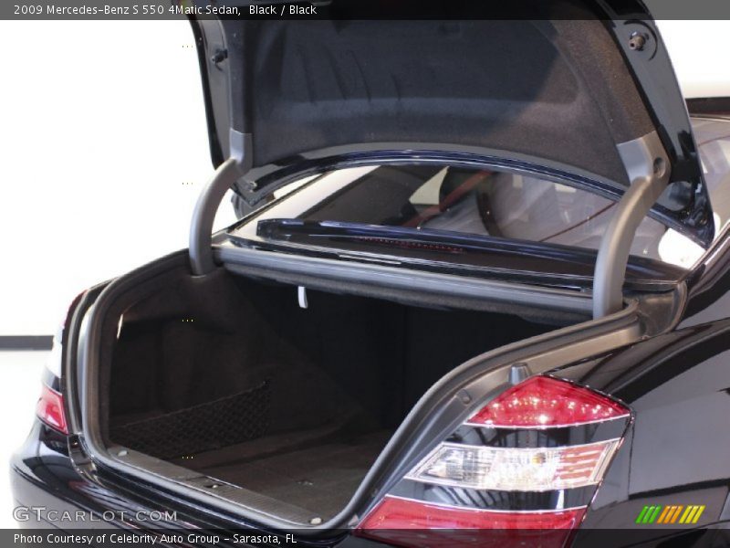 Black / Black 2009 Mercedes-Benz S 550 4Matic Sedan