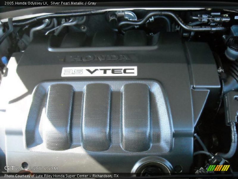 Silver Pearl Metallic / Gray 2005 Honda Odyssey LX