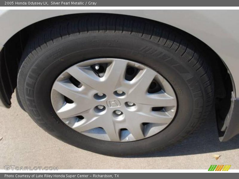 Silver Pearl Metallic / Gray 2005 Honda Odyssey LX
