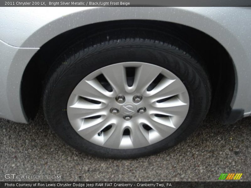 Bright Silver Metallic / Black/Light Frost Beige 2011 Chrysler 200 LX