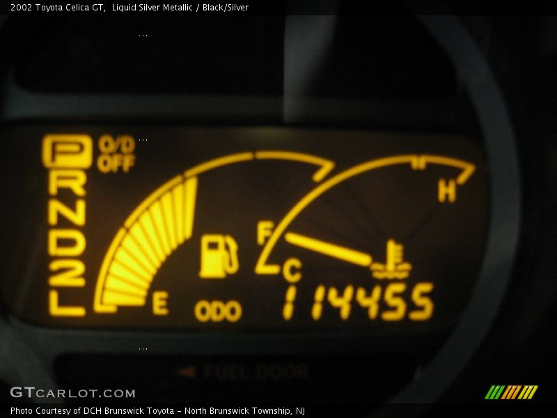 Liquid Silver Metallic / Black/Silver 2002 Toyota Celica GT