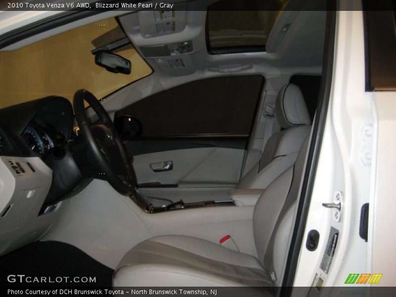 Blizzard White Pearl / Gray 2010 Toyota Venza V6 AWD