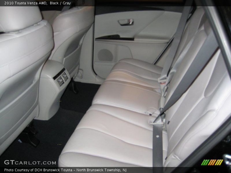 Black / Gray 2010 Toyota Venza AWD