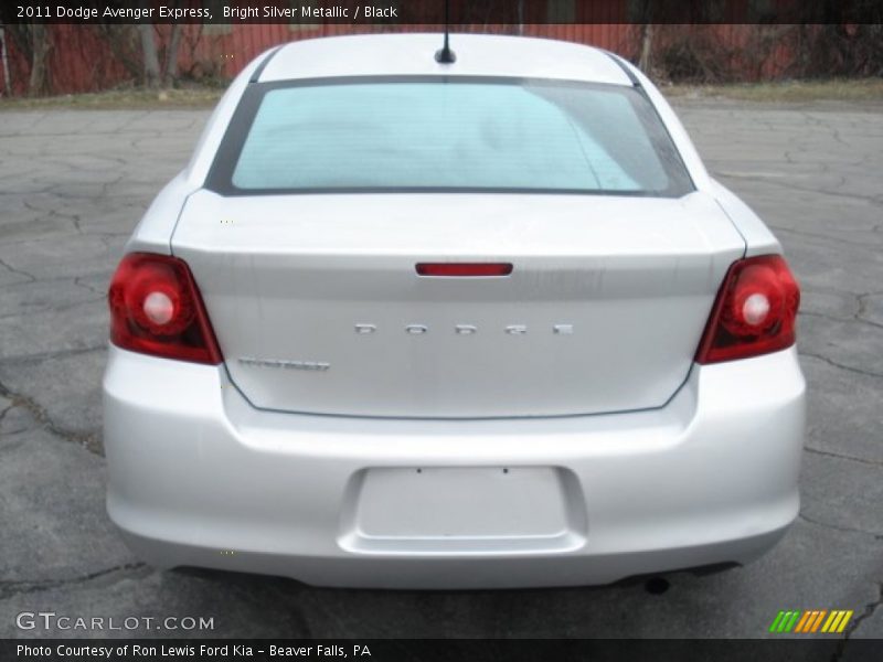 Bright Silver Metallic / Black 2011 Dodge Avenger Express
