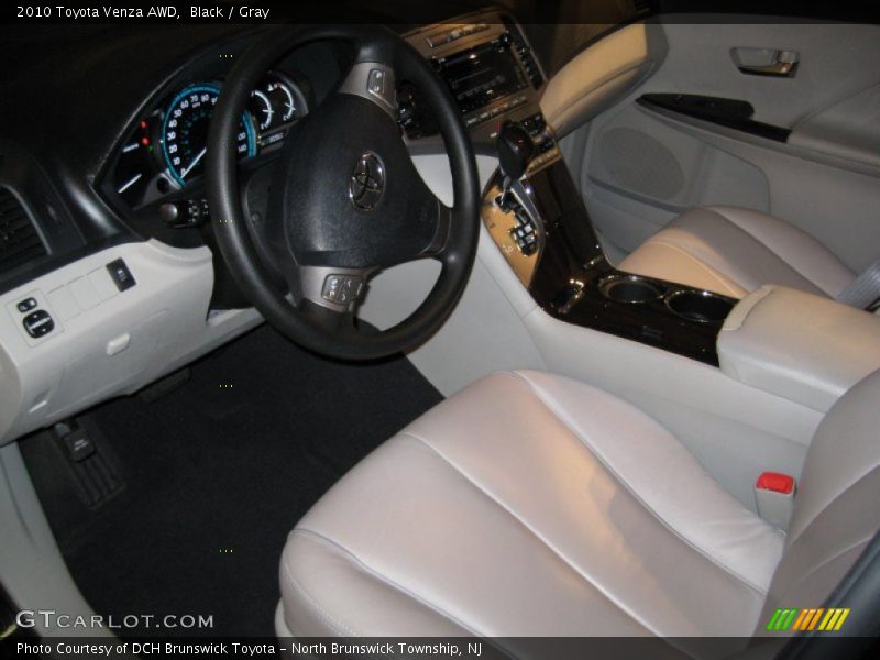 Black / Gray 2010 Toyota Venza AWD