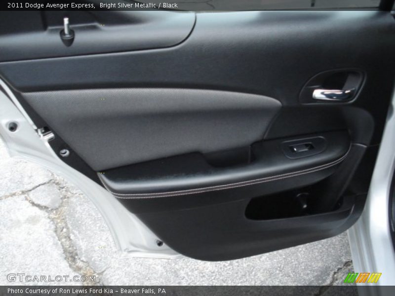 Bright Silver Metallic / Black 2011 Dodge Avenger Express