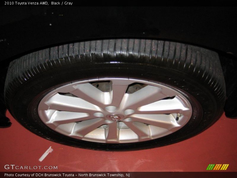 Black / Gray 2010 Toyota Venza AWD