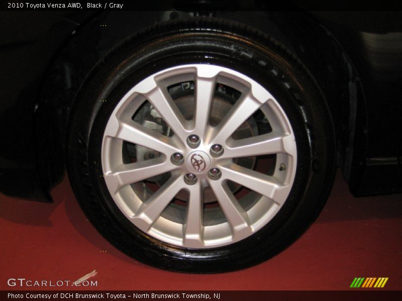 Black / Gray 2010 Toyota Venza AWD