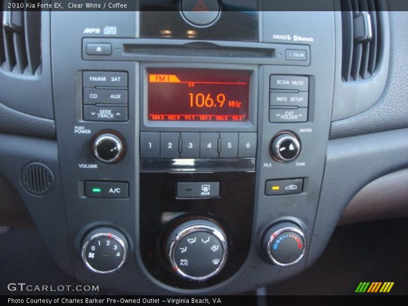 Clear White / Coffee 2010 Kia Forte EX