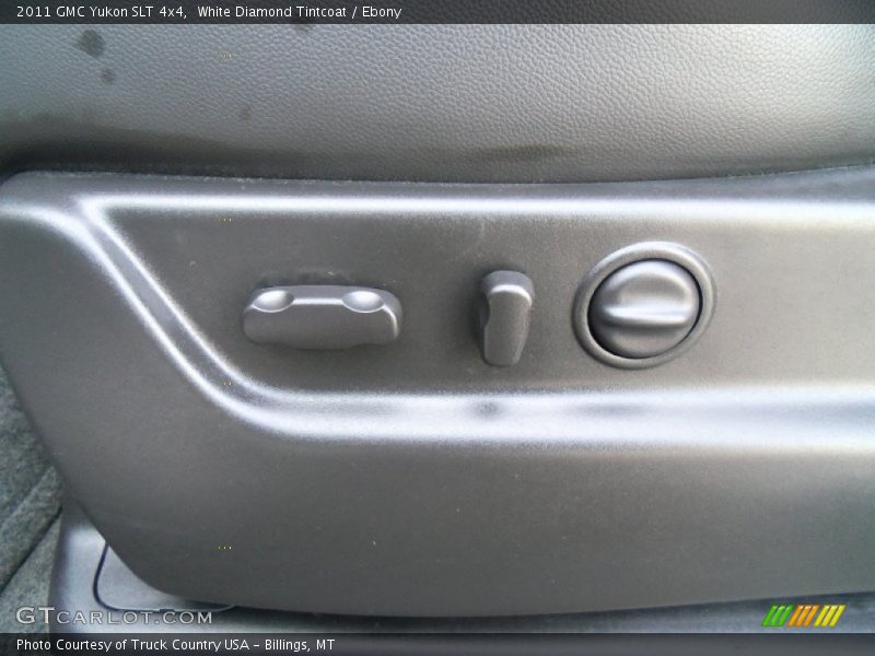 White Diamond Tintcoat / Ebony 2011 GMC Yukon SLT 4x4