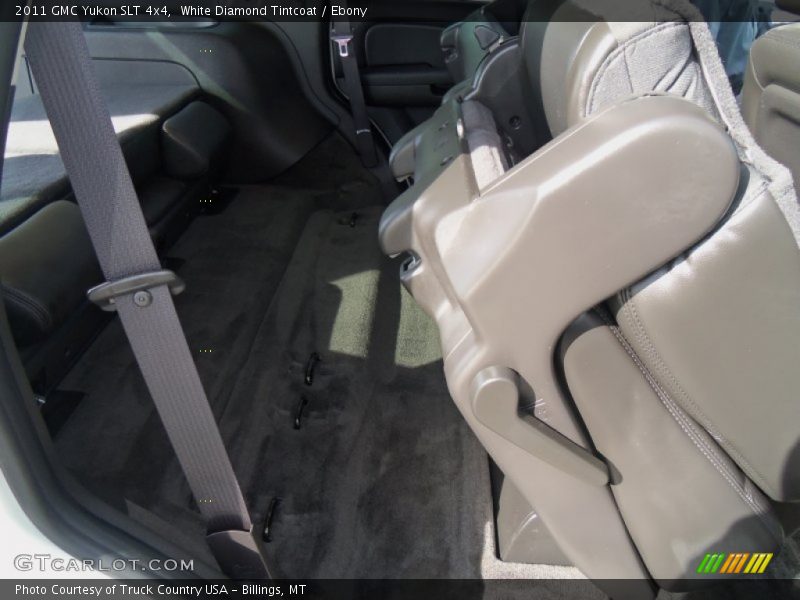 White Diamond Tintcoat / Ebony 2011 GMC Yukon SLT 4x4