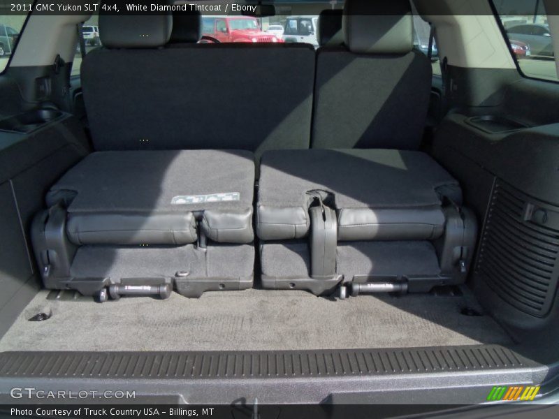 White Diamond Tintcoat / Ebony 2011 GMC Yukon SLT 4x4