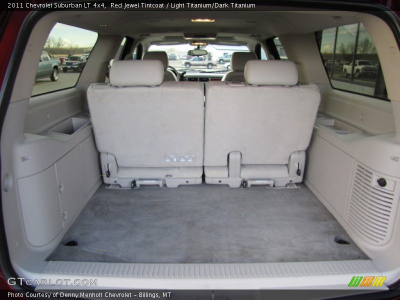  2011 Suburban LT 4x4 Trunk