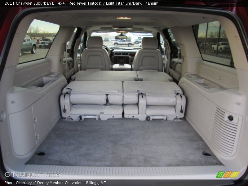  2011 Suburban LT 4x4 Trunk